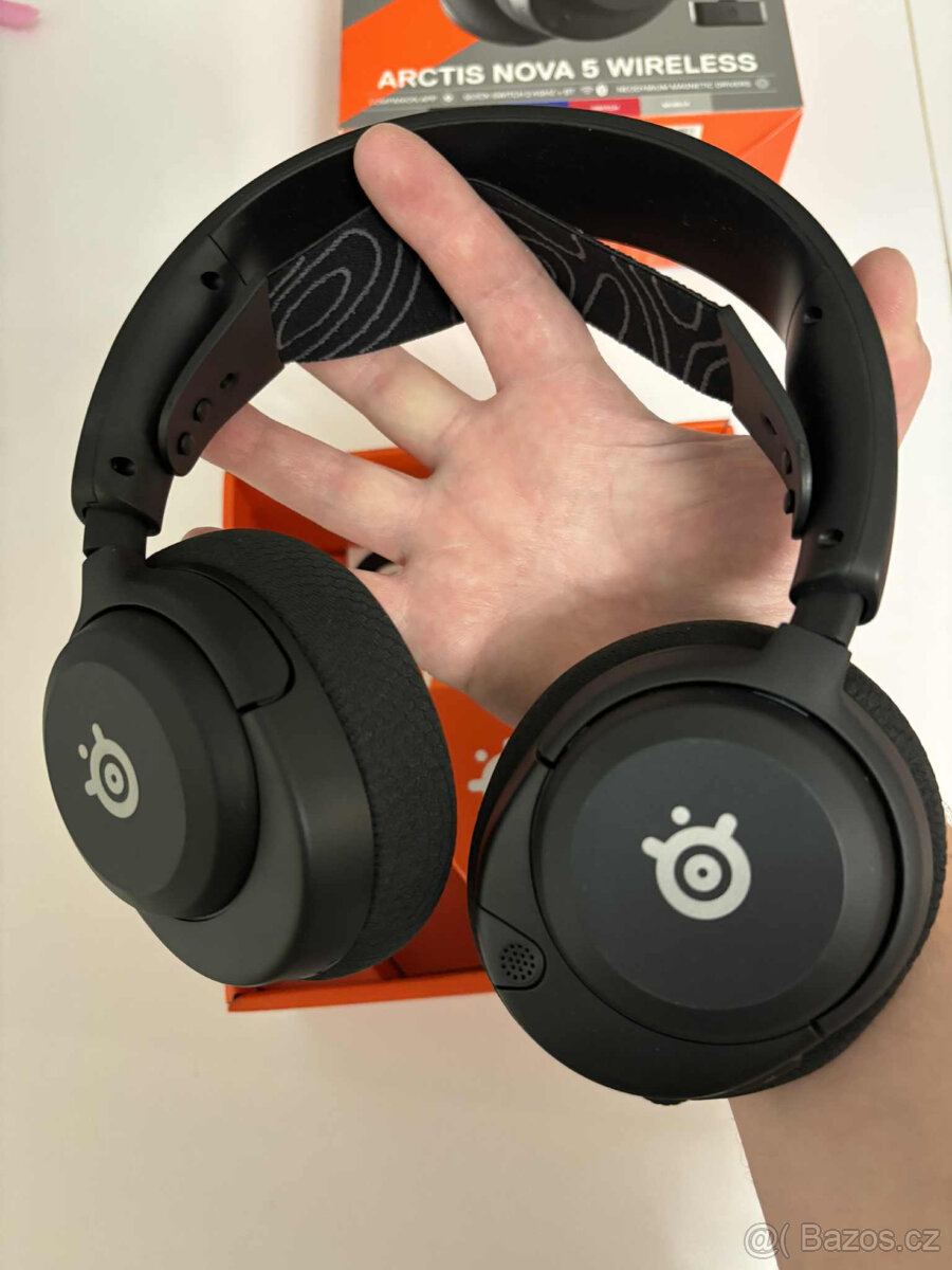 Sluchátka SteelSeries Arctis Nova 5 - 5