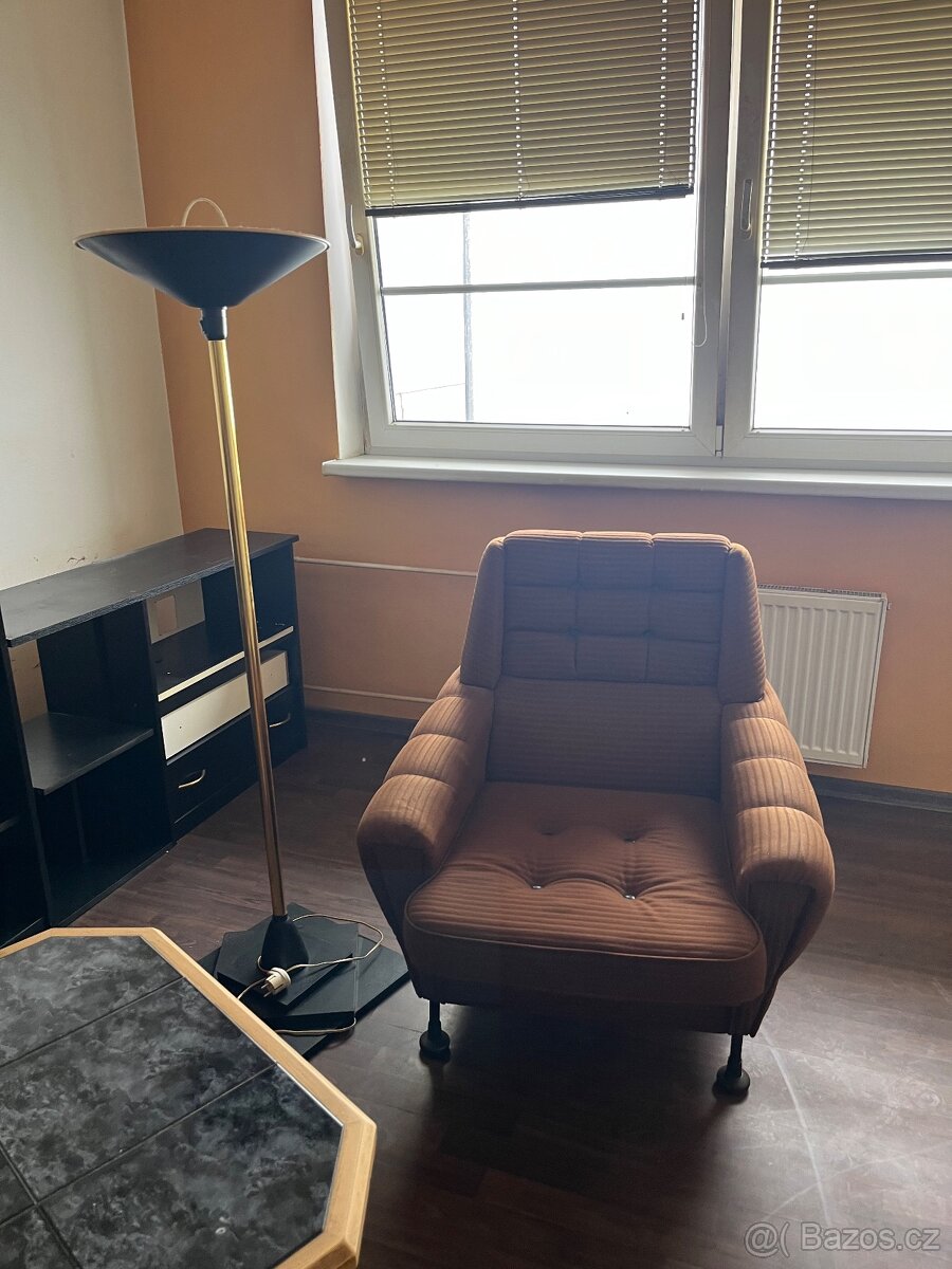 Nábytek pro nenarocnou domocnost nebo na chalupu - 5