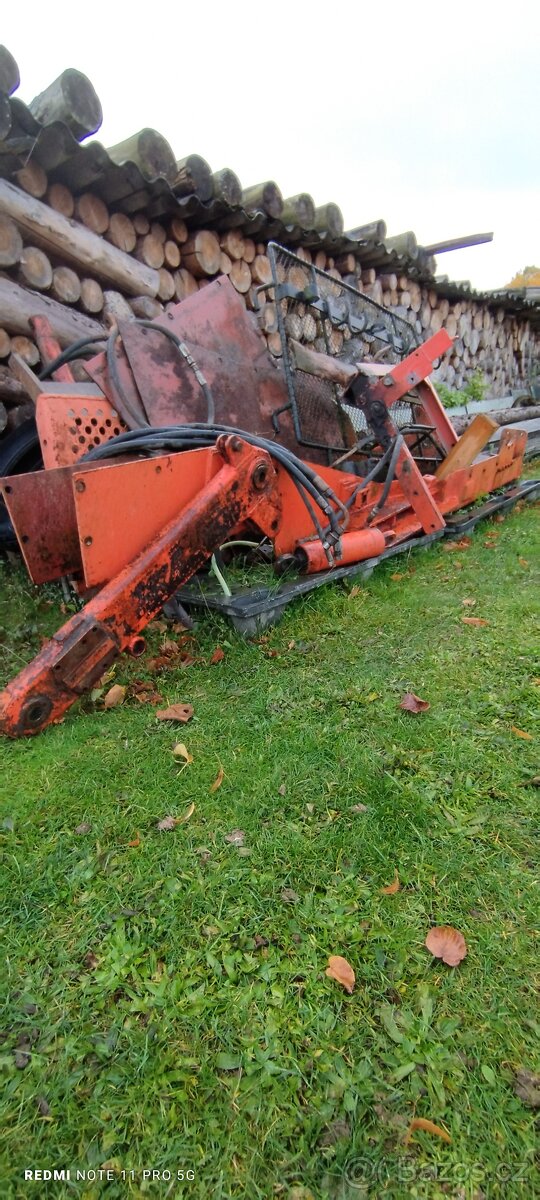 Nízký rampovač s podvázáním Zetor - 5