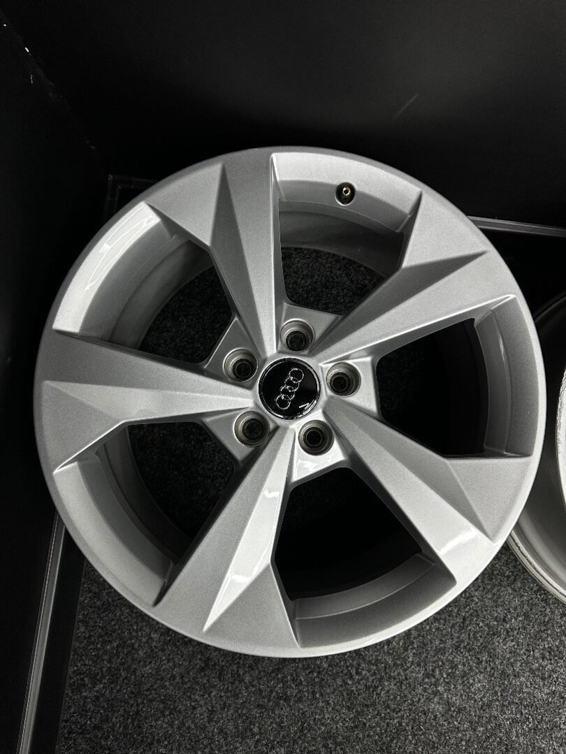 Alu Audi 5x112 18” 8Y0601025J - 5