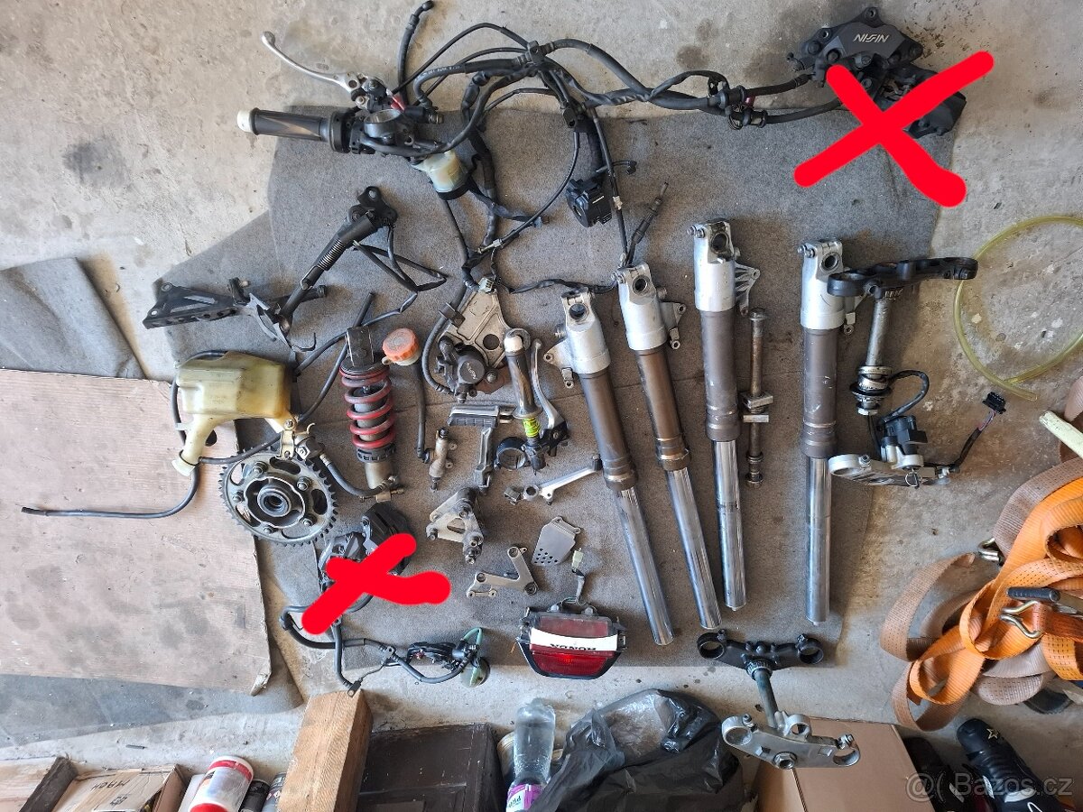 Honda cbr900rr dily na prodej - 5