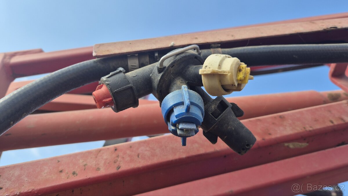 Prodám tažený postřikovač - 5