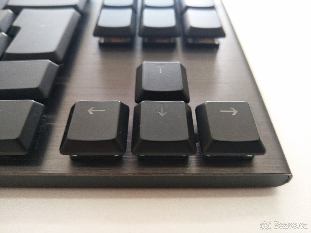 Klávesnice Logitech Gaming G915 TKL Lightspeed RGB Tactile - 5