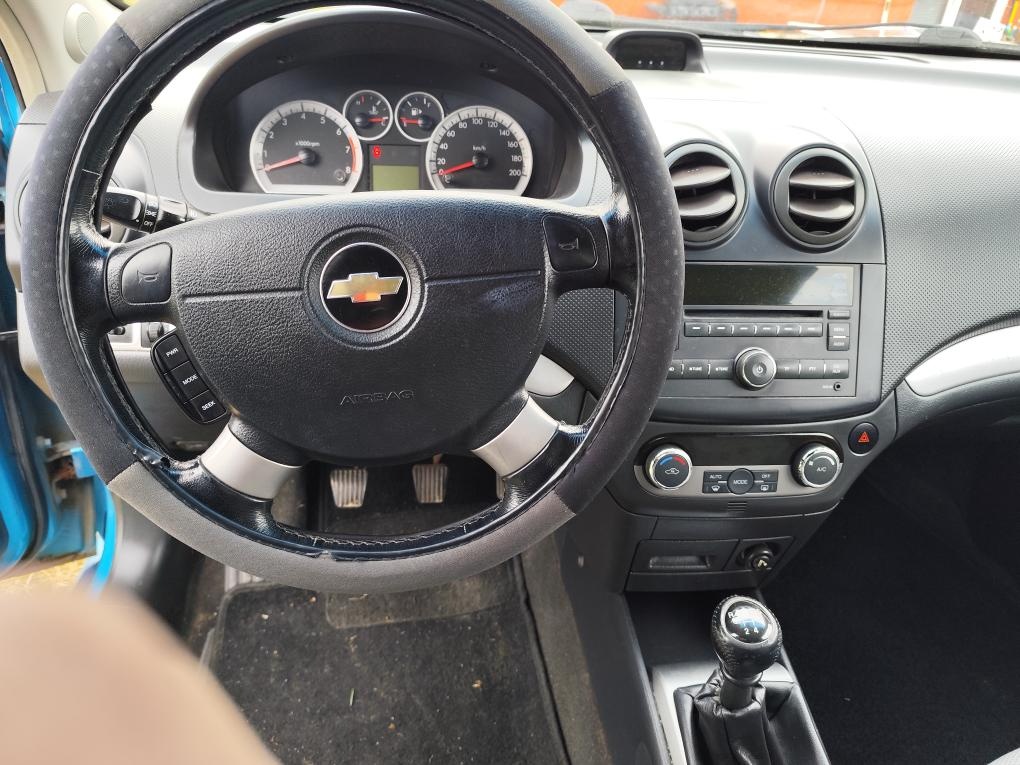Chevrolet Aveo - 5