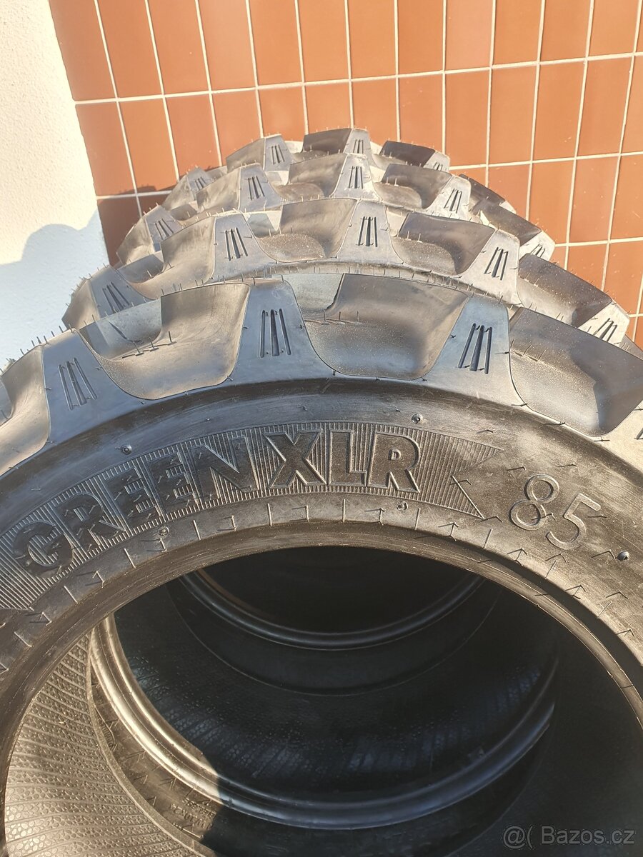Pneu 280 / 85 R24 GRI - 5