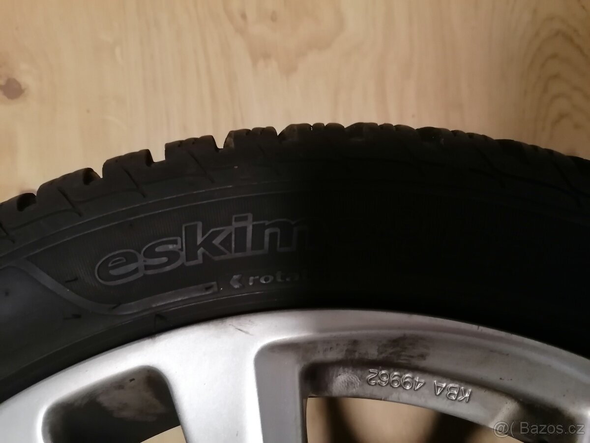 Prodám zimní pneu 255 R45 17 - 5