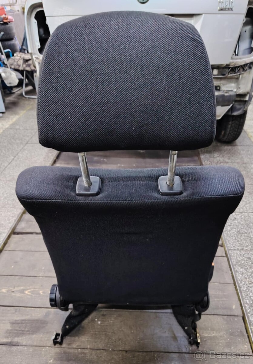 prodám polosport sedačky do VW Golfa 3 - 5