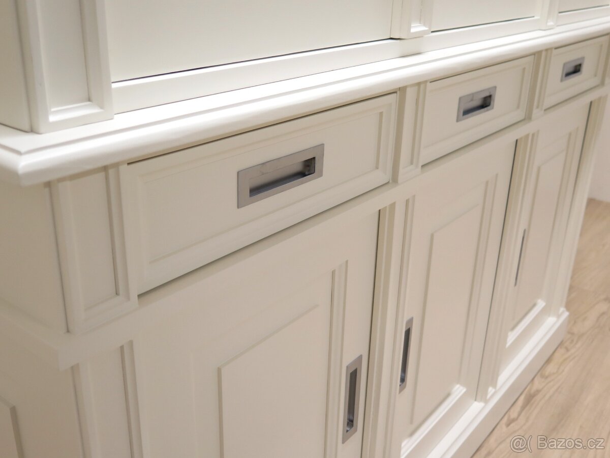 Knihovna z masivního dřeva - 5