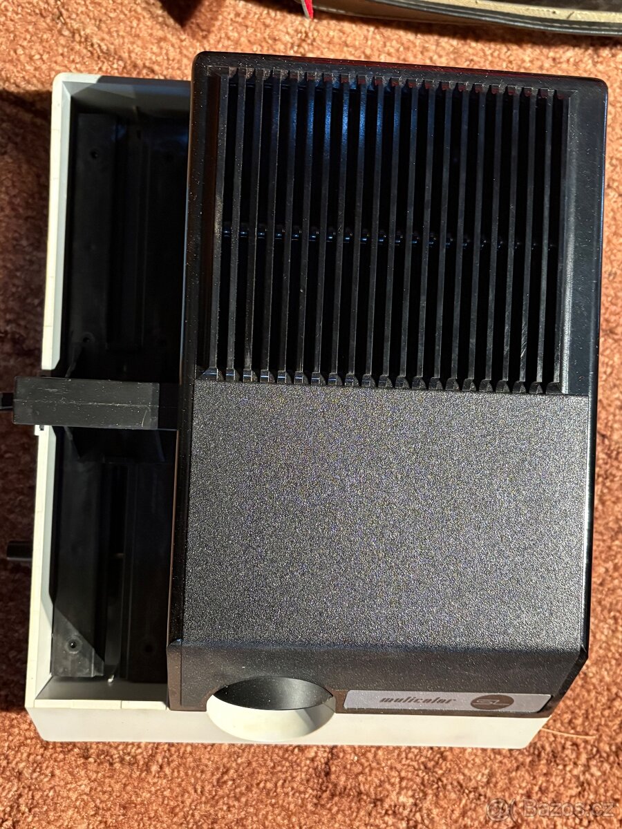Retro diaprojektor Multicolor SL – NDR - 5