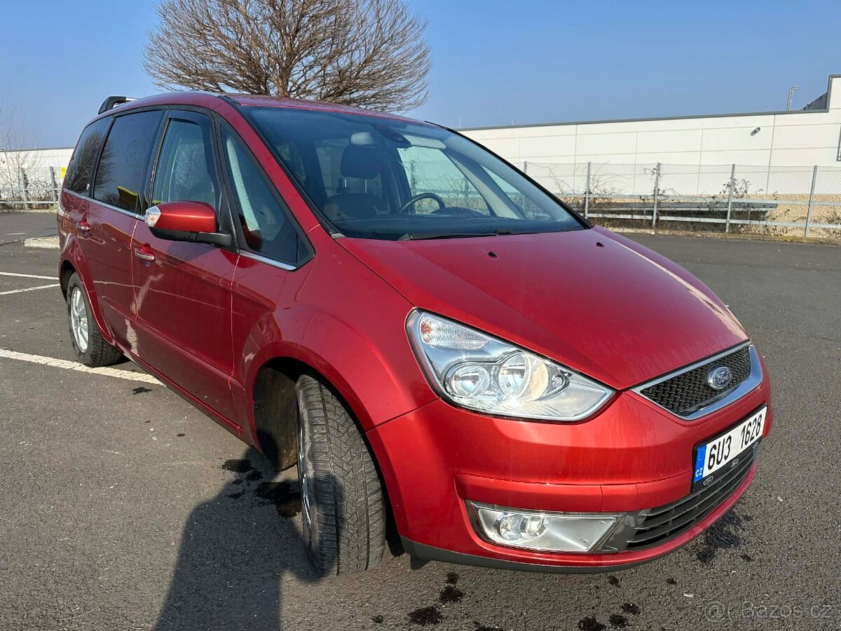 Ford Galaxy 2.0 tdci 96kw Ghia 7míst - 5