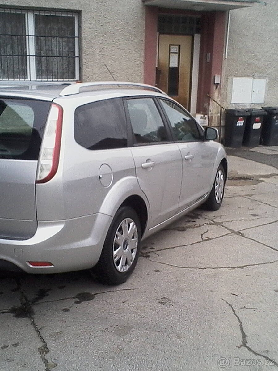 ford focus 16,74kw,r.v.10-2010,165000km. - 5