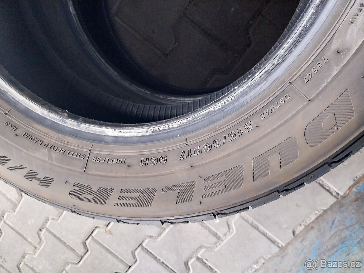 Prodám 2 x letní pneu Bridgestone 215/60/17 - 5