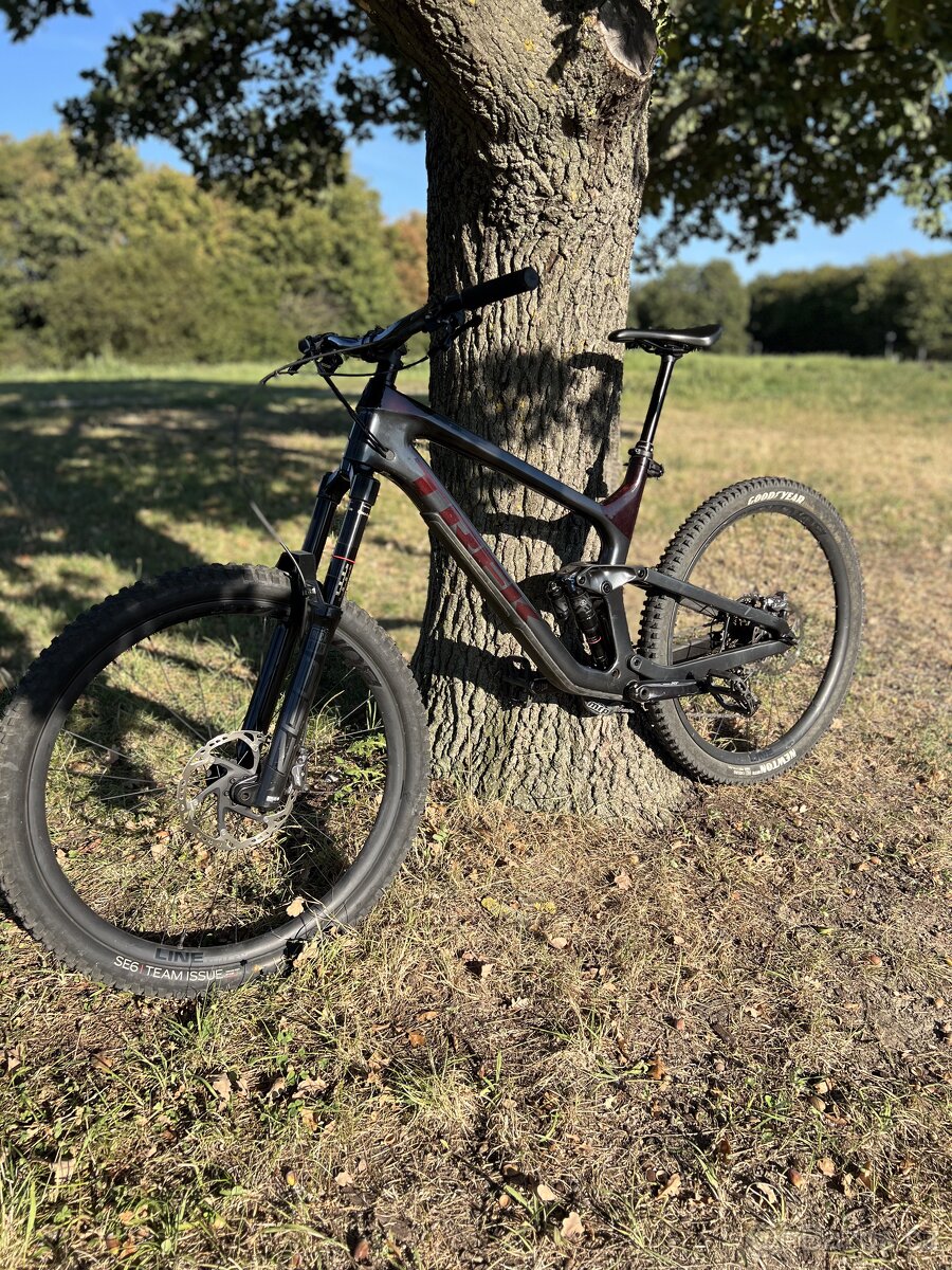 Trek Slash 9.8 XT Gen 5 2022 - 5