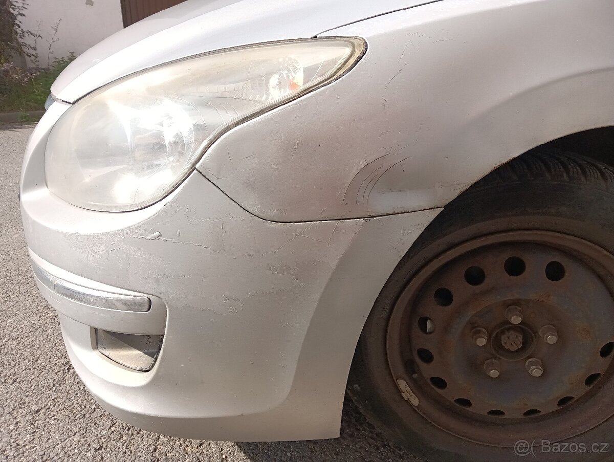 Hyundai i30 1.6i 92kW 2009 - 5