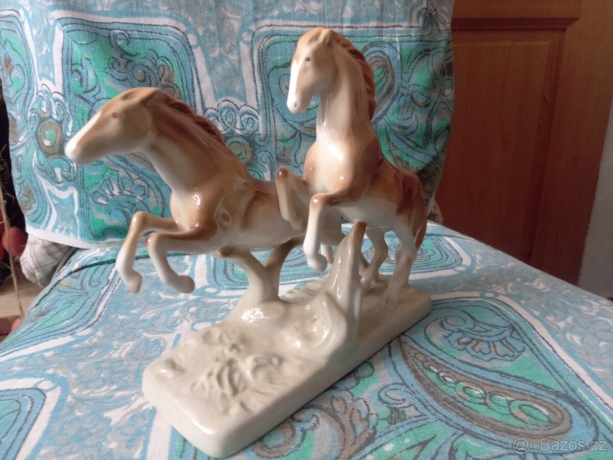 Porcelánové sošky Royal Dux - 5