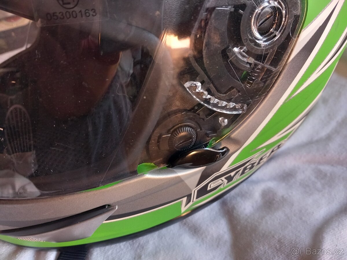 Prodám helmu, přilbu Cyber. - 5