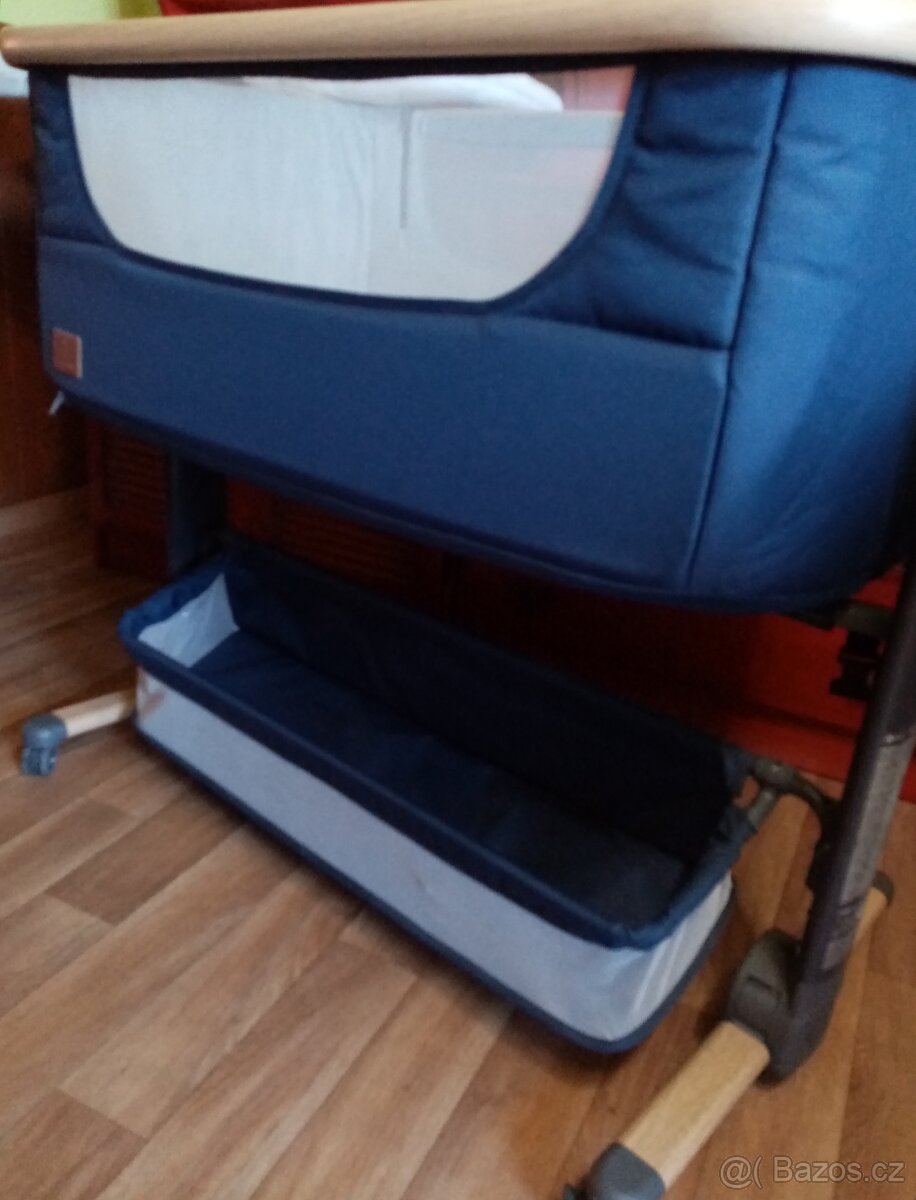 Cestovní postýlka - 5