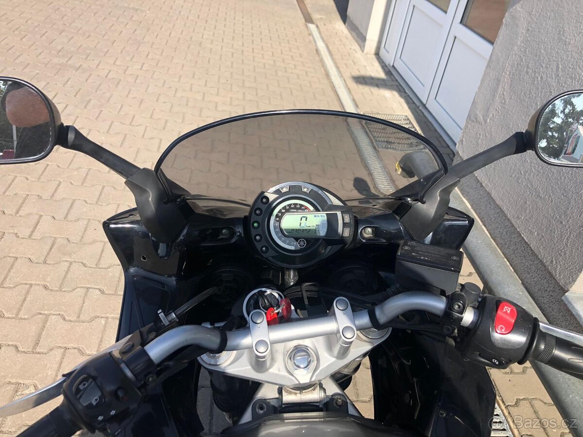 Yamaha FZ6 Fazer - 5