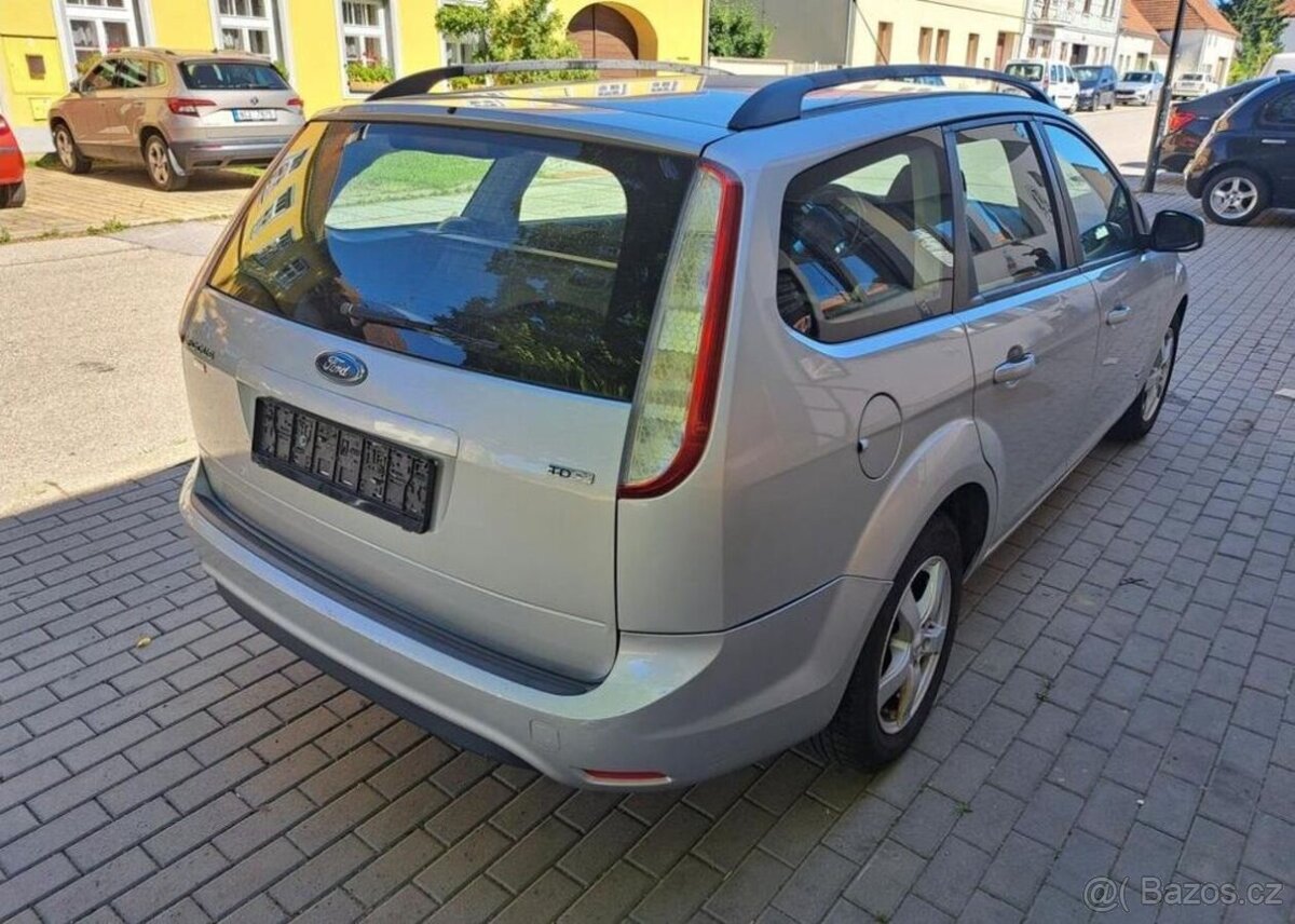 Ford Focus 1,6 TDCI Trend nafta manuál 80 kw - 5