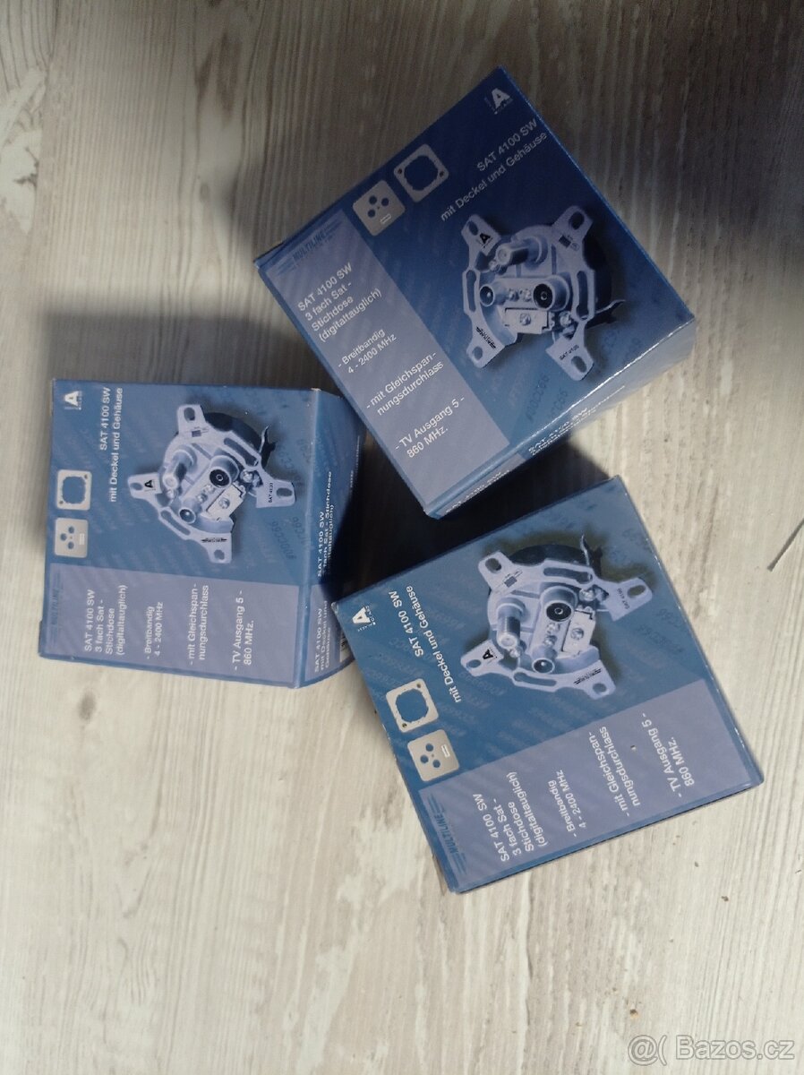 Nástěnná anténní zásuvka - 5