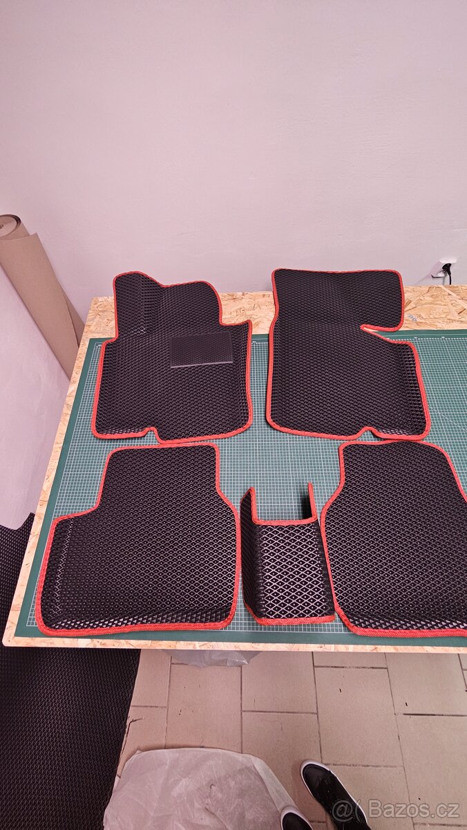 Eva Koberce do auta - 5