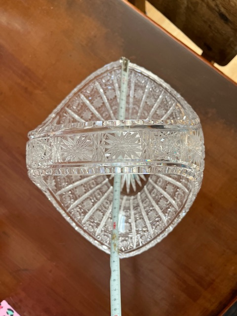 Broušený skleněný košík - 5