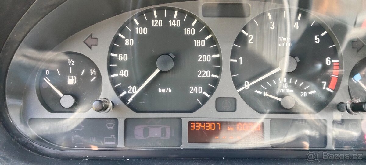 BMW 323 i e46 - 5