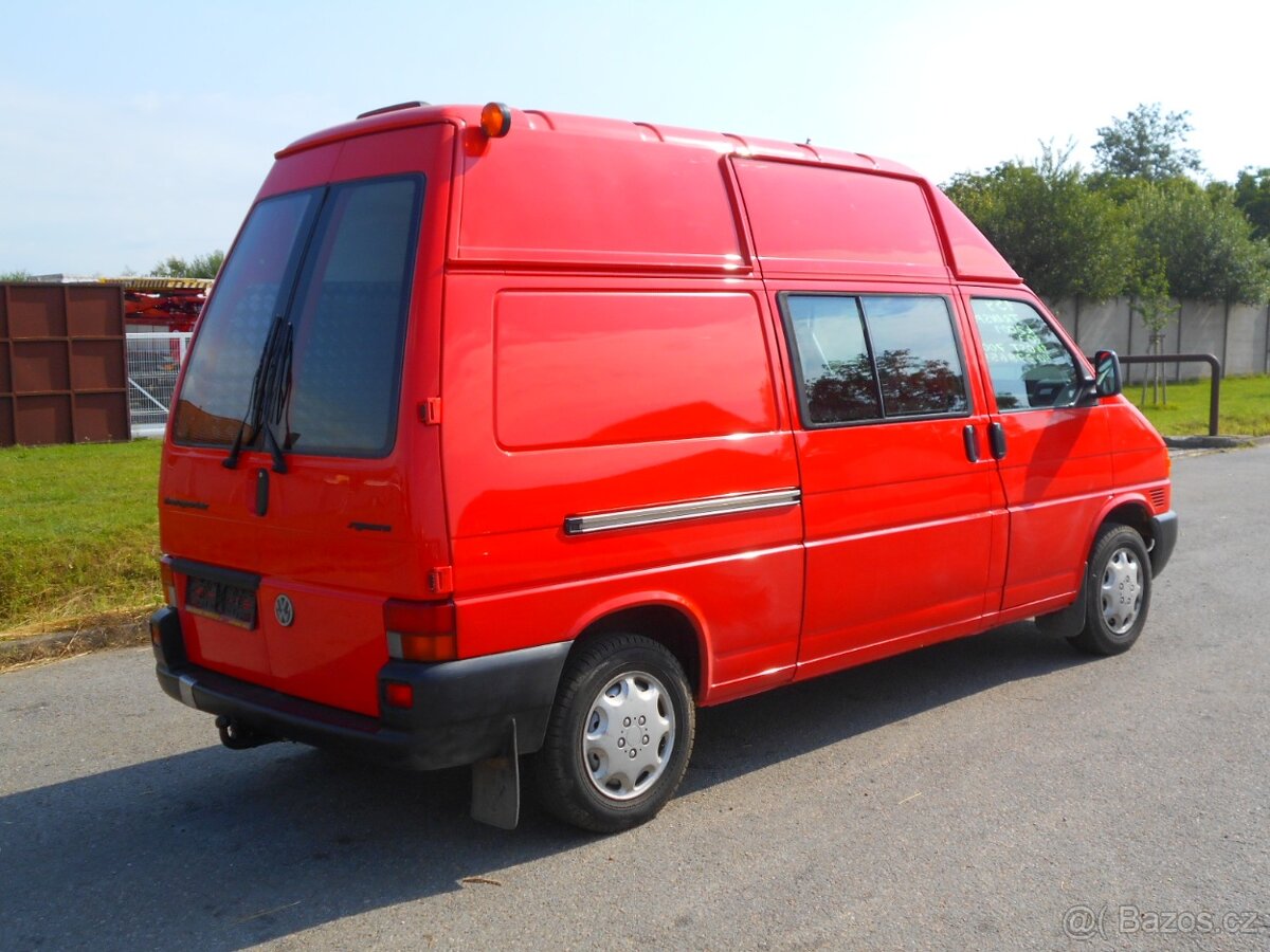 VOLKSWAGEN TRANSPORTER - 5
