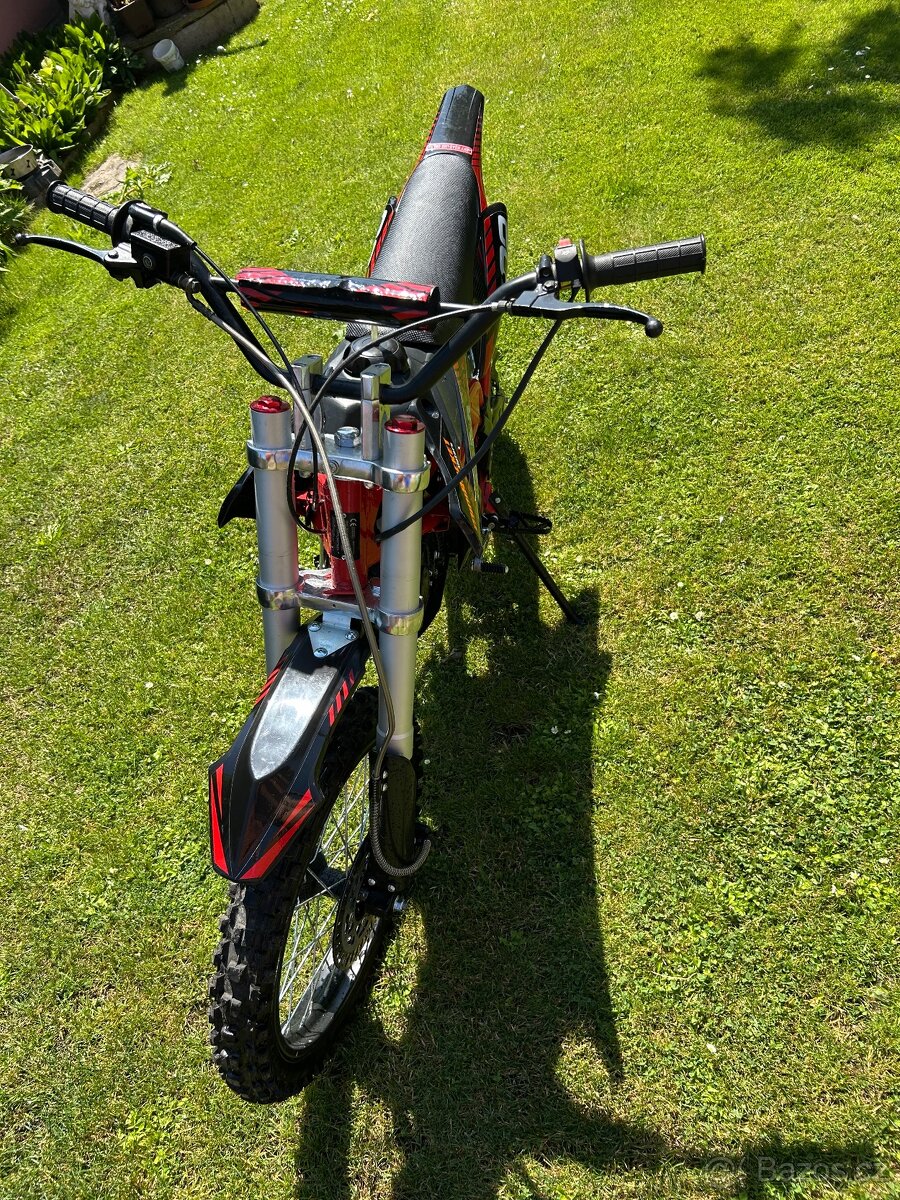 Pitbike Sky 125ccm 14"/12" černá