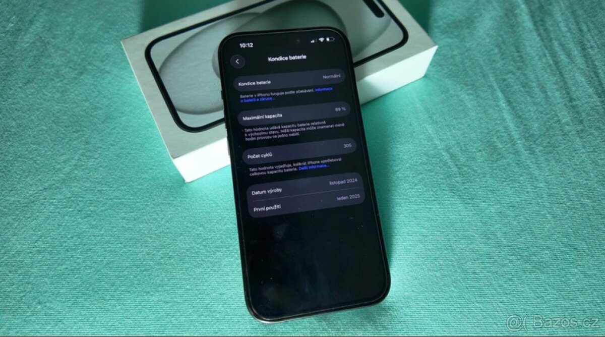 iPhone 15 128 GB, bez škrábanců, 89 % baterie, záruka - 5