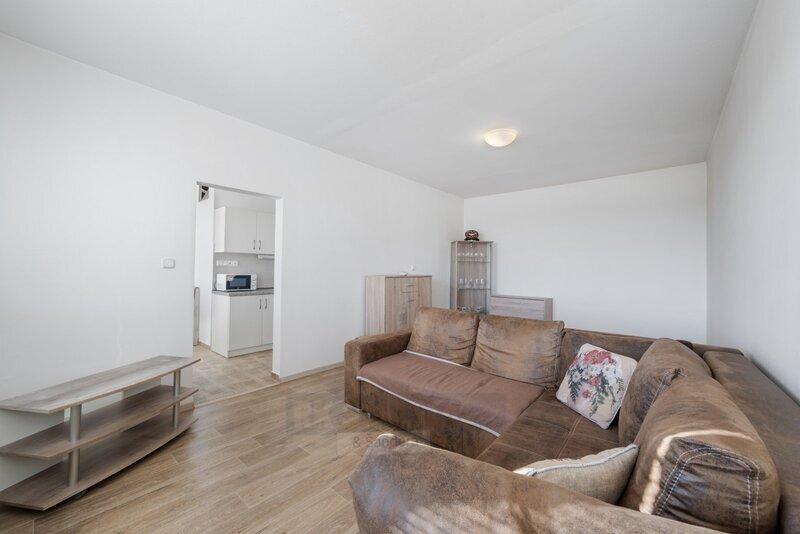 Prodej kompletně zrekonstruovaného bytu 1+1 v osobním vlastn - 5