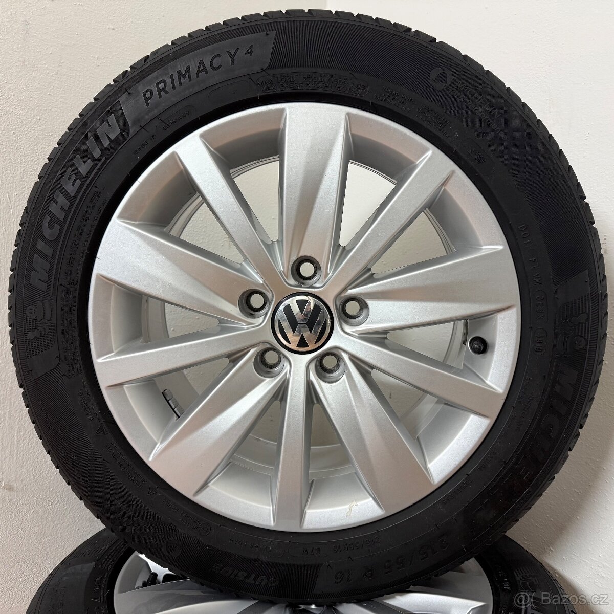 VW PASSAT B7 5x112 R16 ET33+LETNÍ 205/60R16 5/4mm - 5