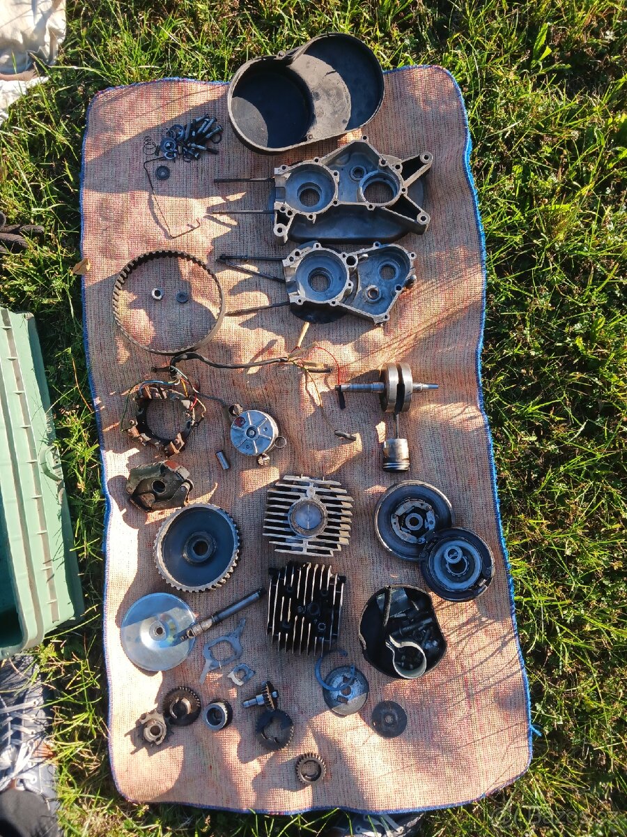 Dily motoru , spojky motor babetta - 5