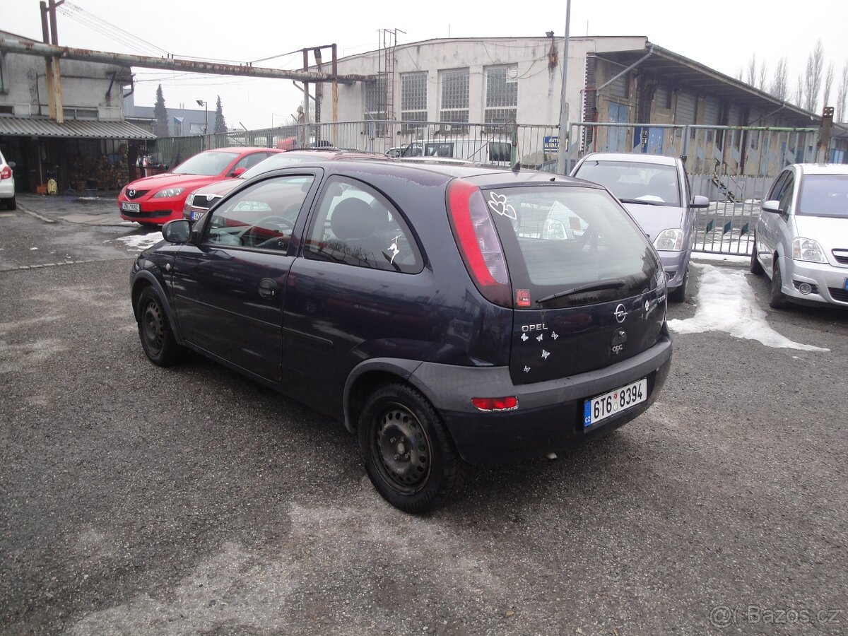 Prodám Opel Corsa 1.0,43kw,klima - 5