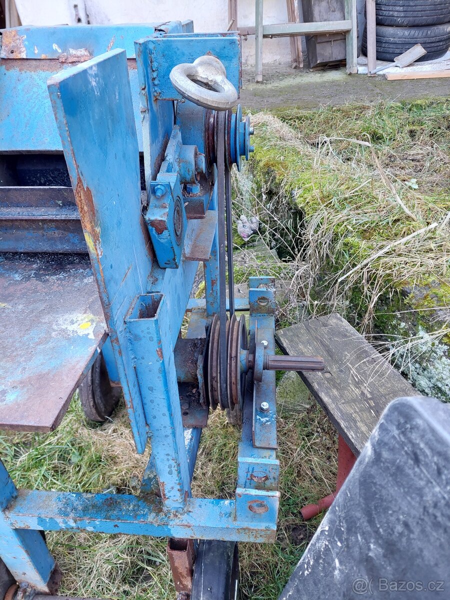 Štěpkovač, špalíkovač, drtič - 5