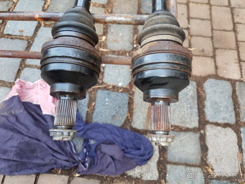 BMW e39 540i 535i zánovní poloosy - 5