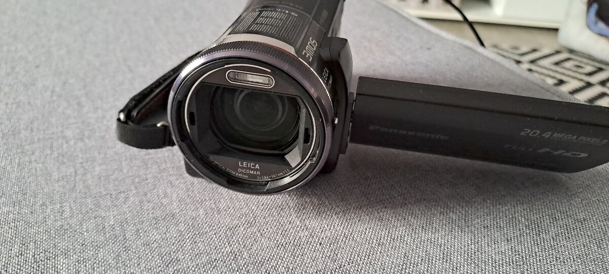 PANASONIC HC-X920 - 5