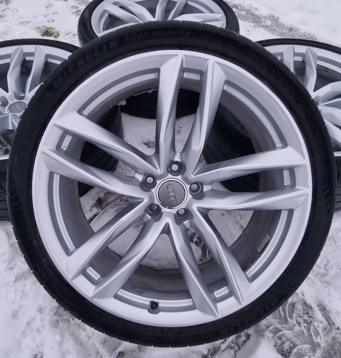 5x112 R21 9,5J ET25 (4G0 601 025 CE) - 5