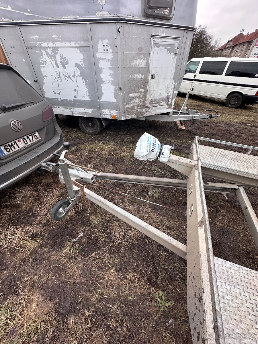 Autopřepravník