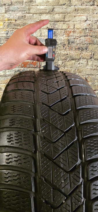 225/55/17 Pirelli, zimní pneumatiky. Poslání na dobírku - 5