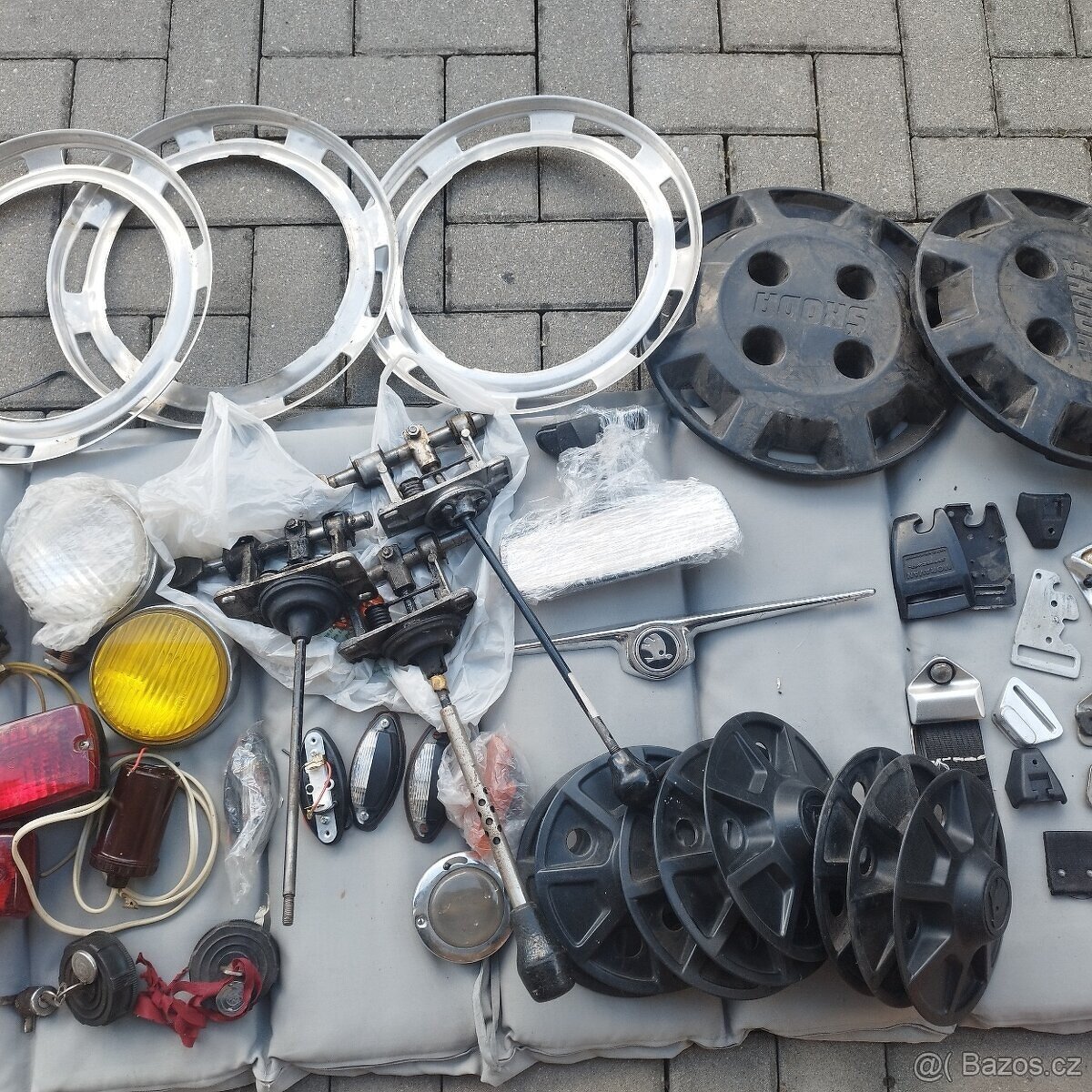 Škoda 100 1000 110r 120 mix dílů číslo 1 - CENA ZA VŠE - 5