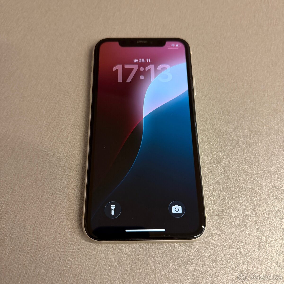 iPhone 11 64GB bílý, 100% baterie, rok záruka - 5