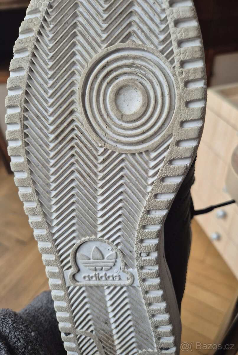 Prodám kotníkové Adidas, UK 8 1/2 - 5