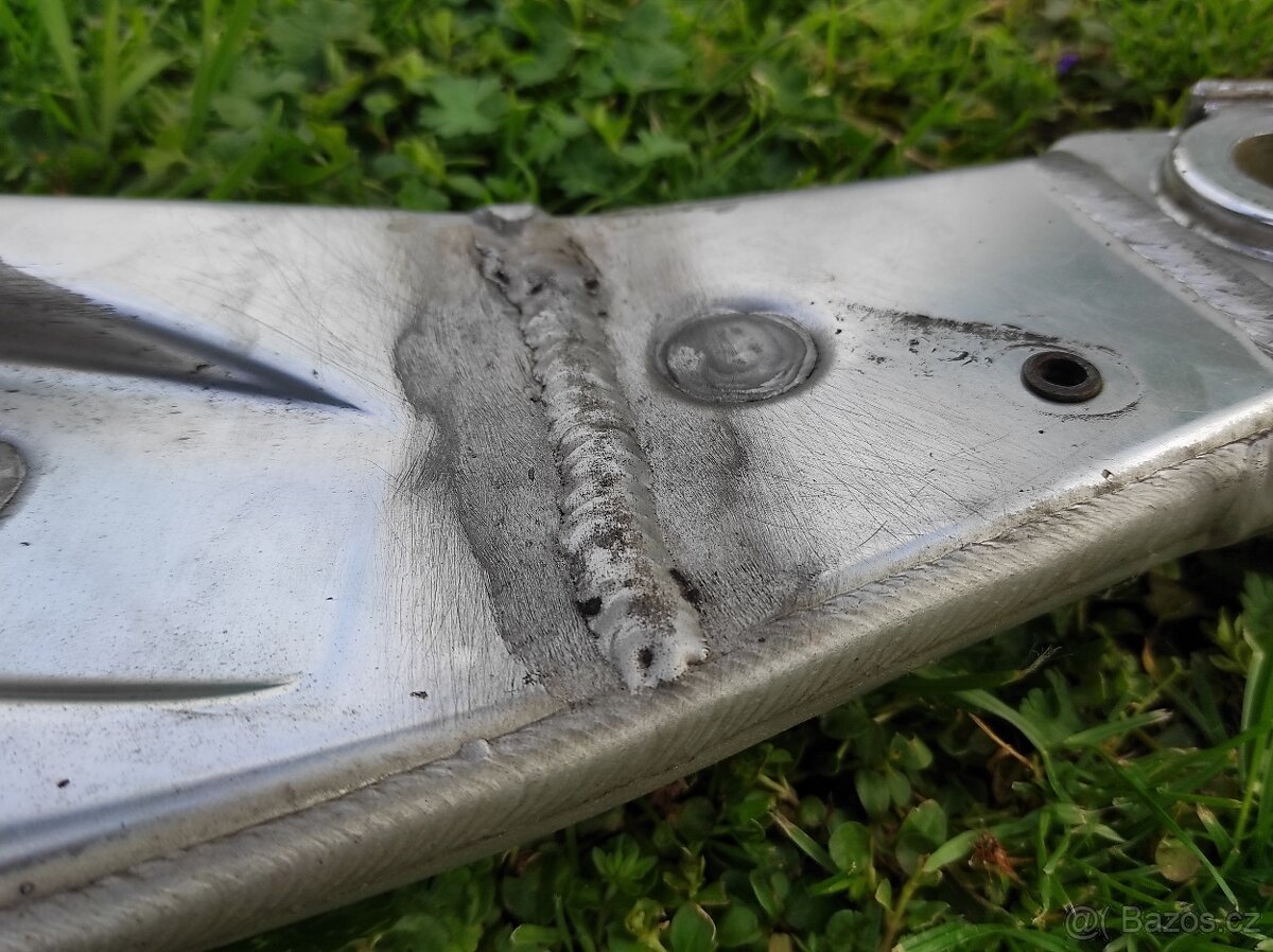 Kyvná vidlice Aprilia RSV 1000R, Factory - 5