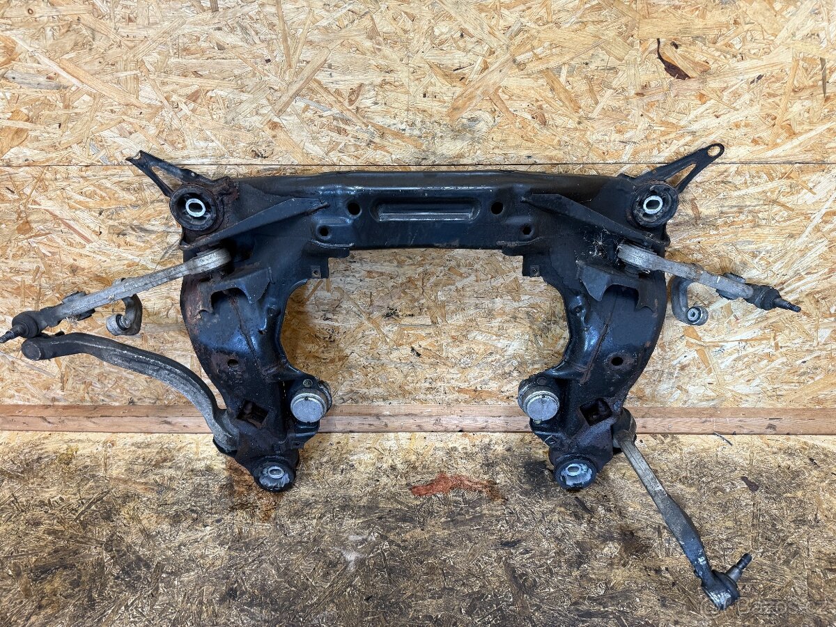 PŘEDNÍ NÁPRAVNICE AUDI A6 C5 - 5