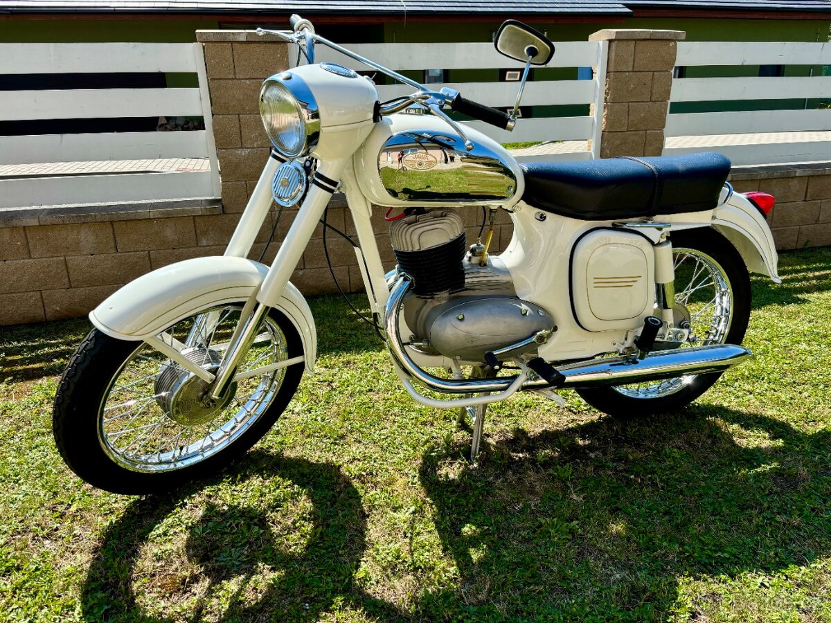 Jawa sport 250/590. - 5