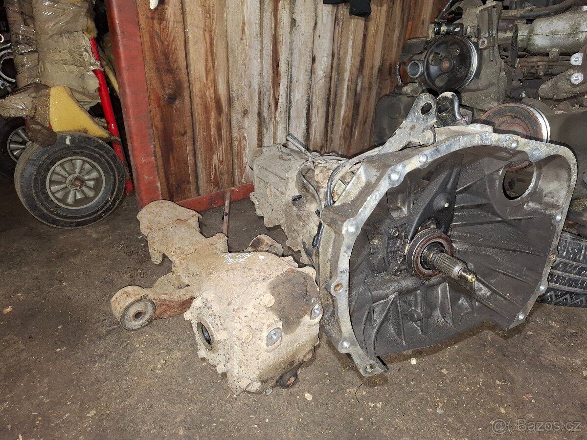 Motor, převodovka,diff Subaru - 5