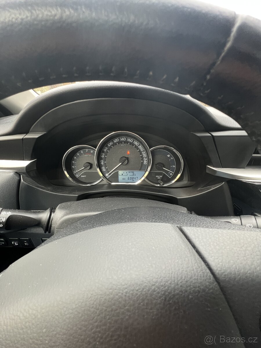 Toyota Corola servisní kniha - 5