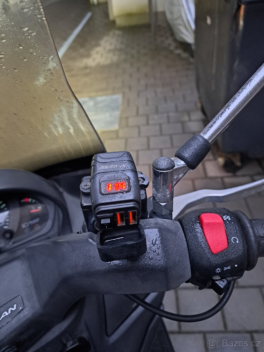 Suzuki Burgman 400 - 5