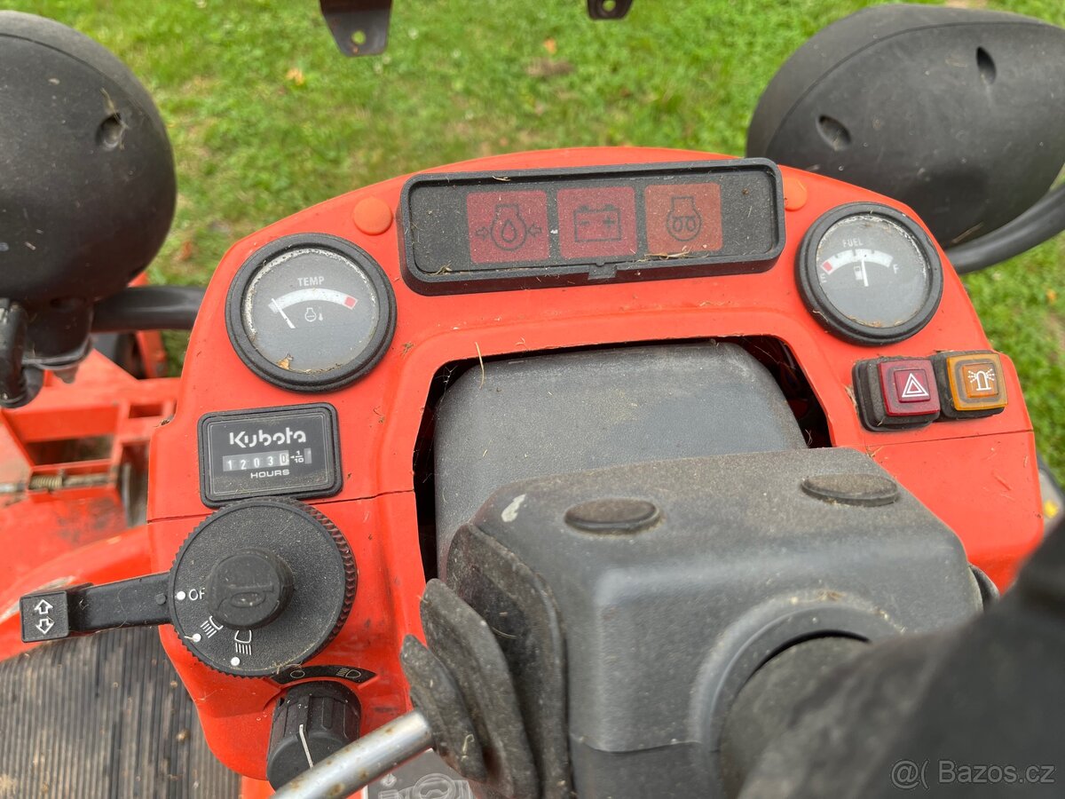Prodám profi sekačku Kubota F3860 - 5